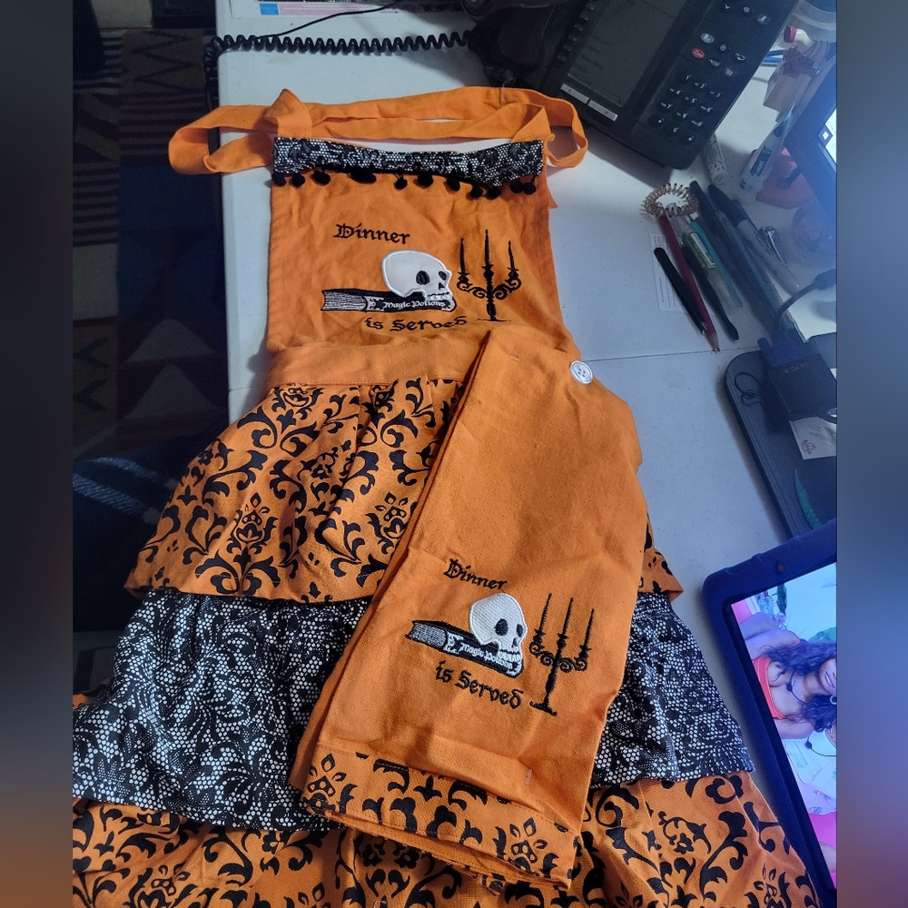 Halloween Apron